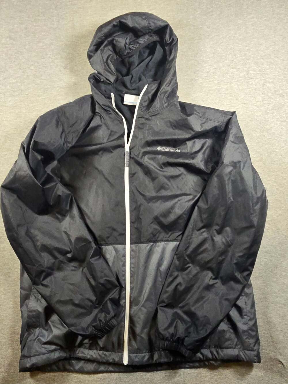 Columbia Men's Fleece-Lined Full Zip Hooded Windbreaker Jacket Black/Gray